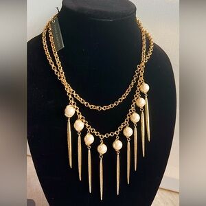 🆕VINCE CAMUTO pearls Necklace Gold -tone with Pearls